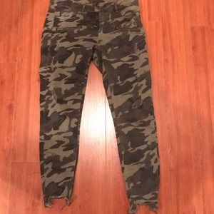Zara Zip Front Camo Jeans